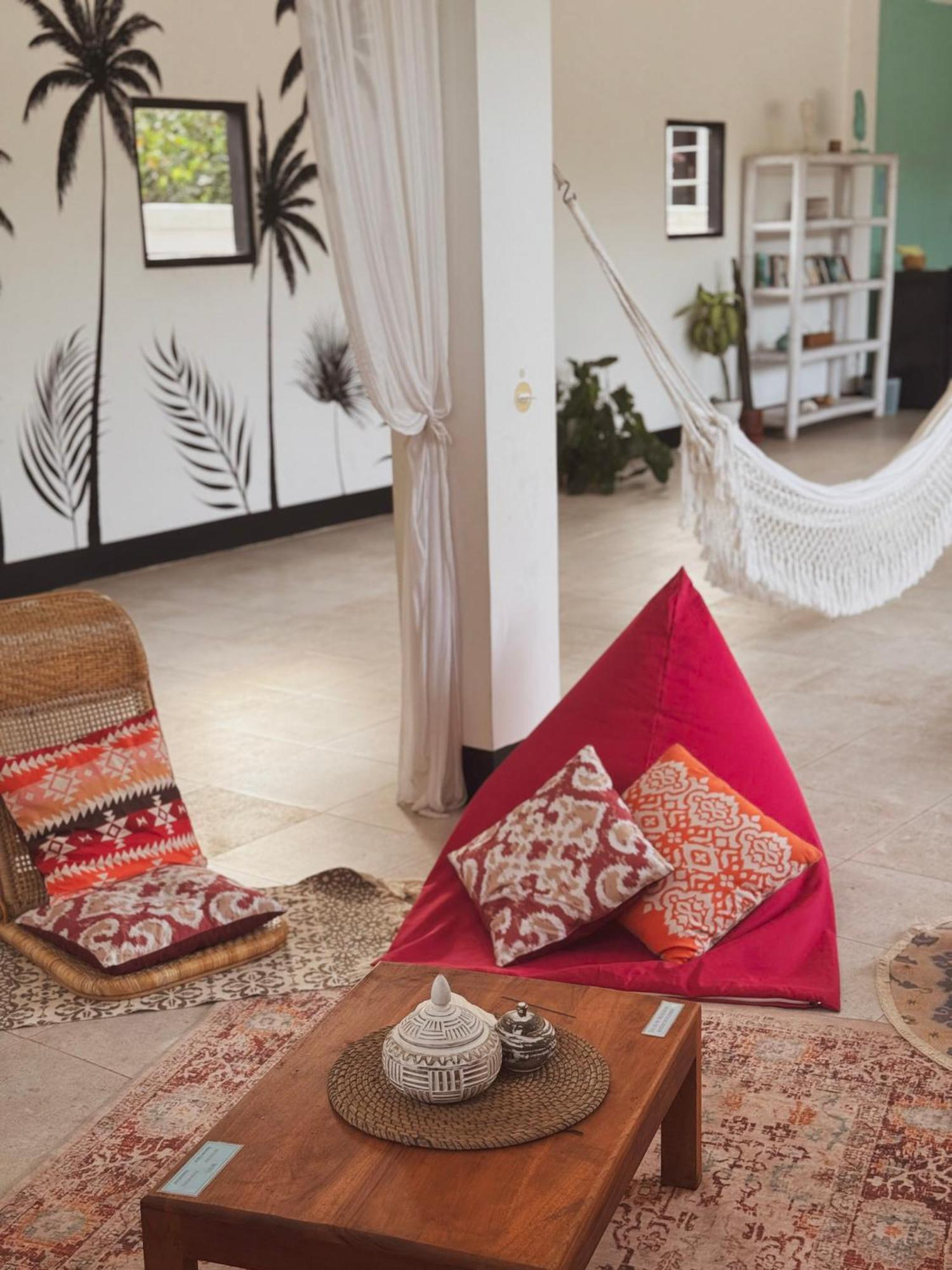 Secret Spot Surf And Stay Kuta  Ngoại thất bức ảnh